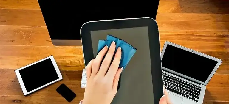 Gadgets-Clean-Tech-Hygiene